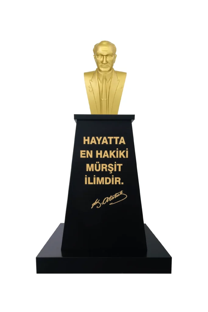 ataturk bustu 60cm fiber kaide 120cm alt tabla lise modeli