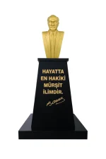 Atatürk Büstü (70cm Fiber)+ Kaide (120cm)+ Alt Tabla Lise Modeli
